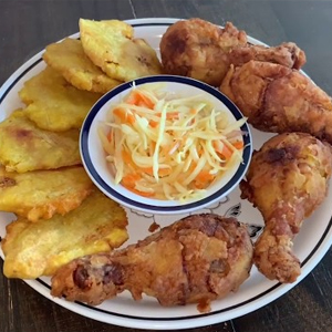 Poul Fri ak Bannann (Fried Chicken with Plantains Only)